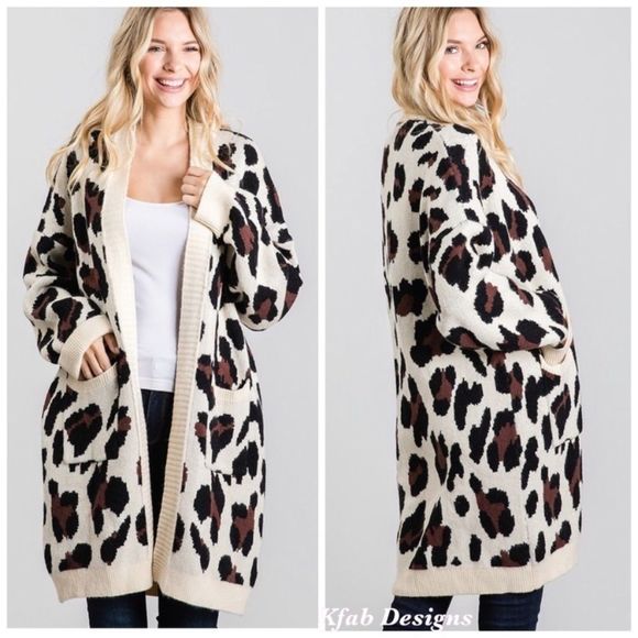 GeeGee Luxe Leopard Print Front Pocket Cardigan Sweater Size Medium Brand New - Picture 6 of 7